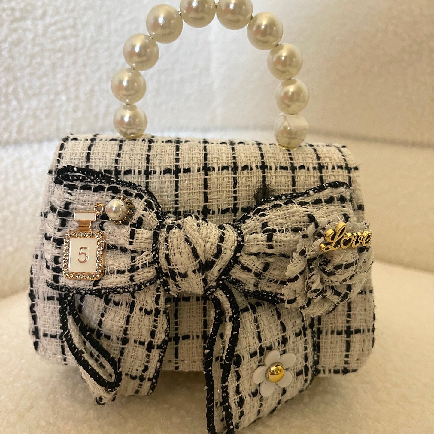 Cream Tweed Pearl-Handle Purse