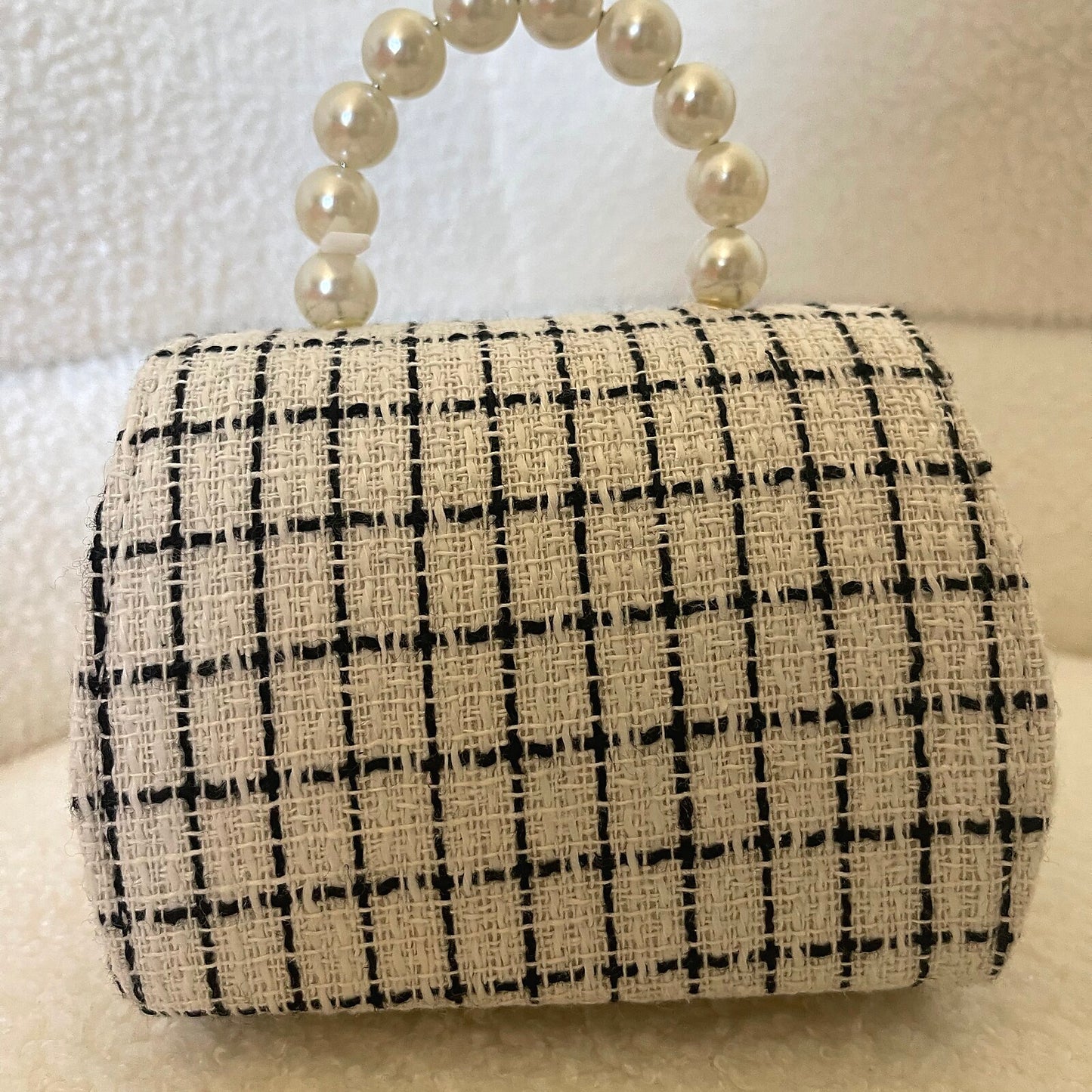 Cream Tweed Pearl-Handle Purse